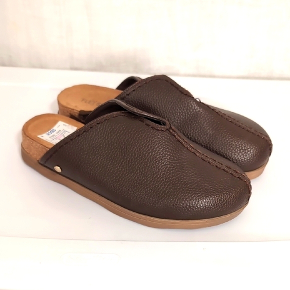 Flex Step Shoes - Flex Step Brown Faux Pebbled Leather Backless Mule New without Tags Size 7.5